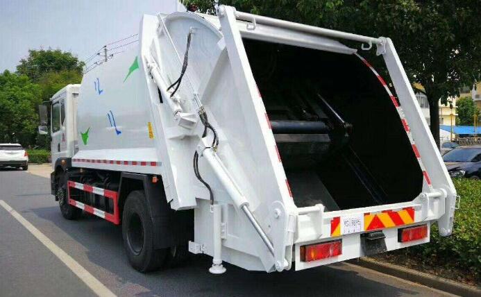 石家莊橋西區(qū)在省內(nèi)首家開通環(huán)衛(wèi)車輛作業(yè)監(jiān)管系統(tǒng)